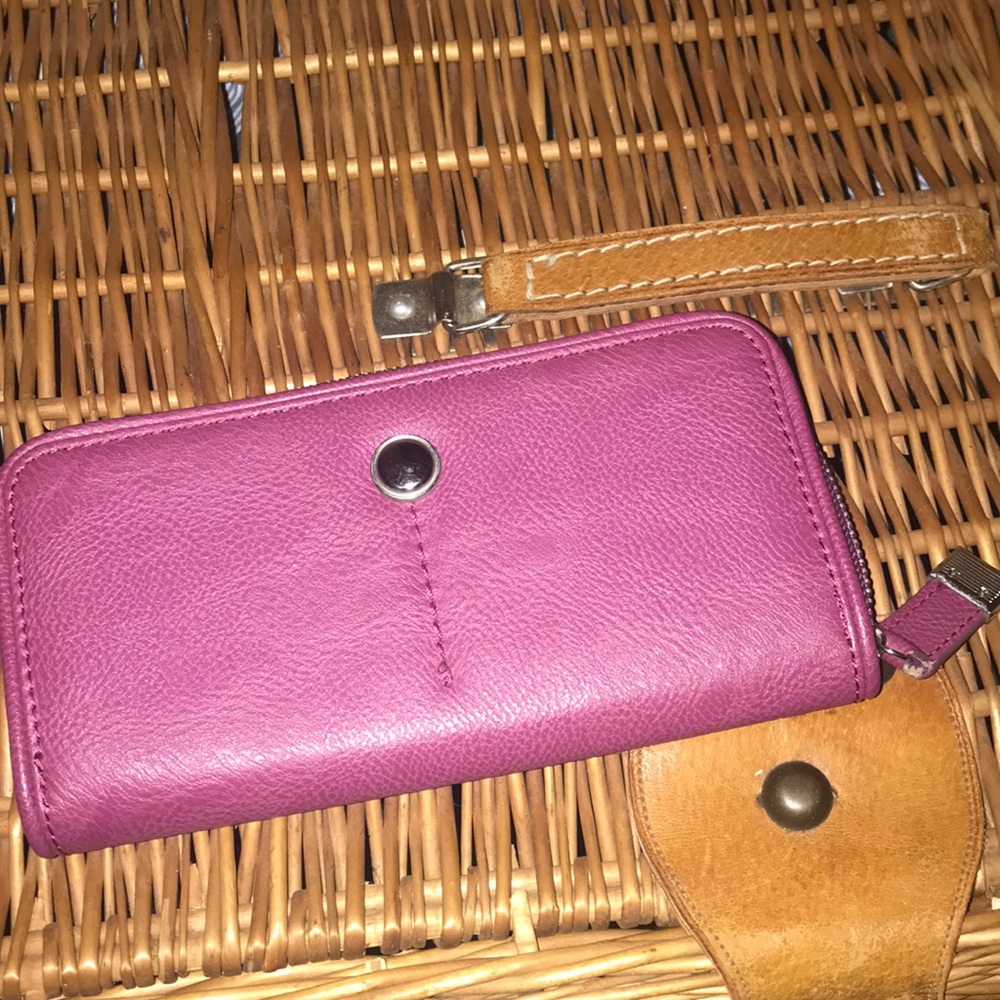 Pink wallet